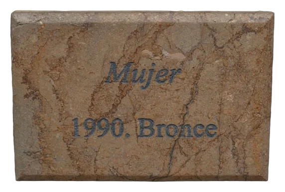 MUJER