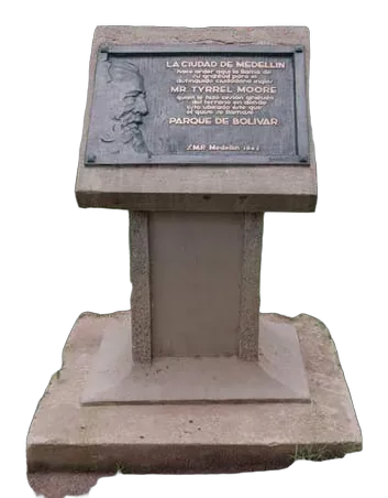 PLACA MISTER JAMES TYRREL MOORE